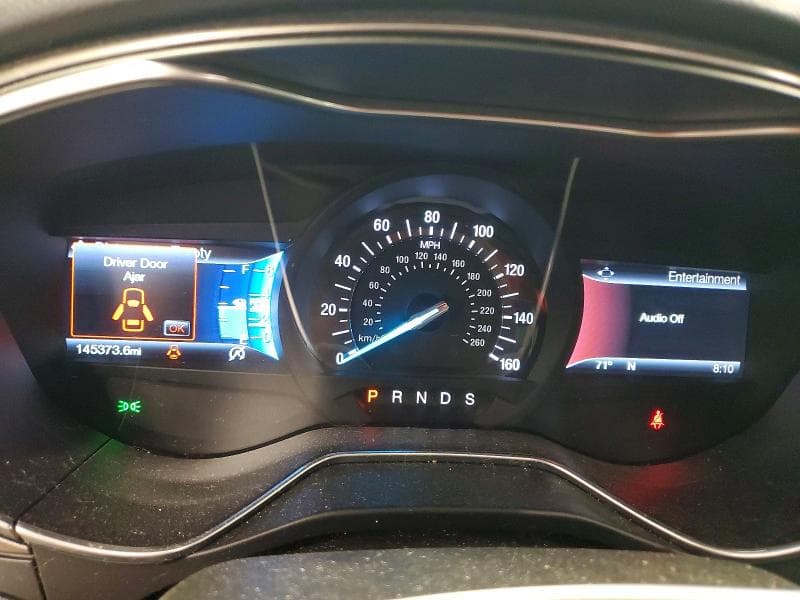 2017 FORD FUSION SE 9
