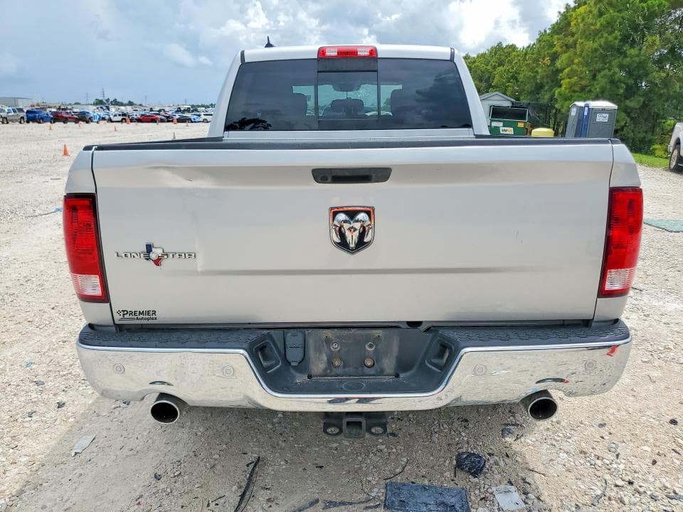 2019 RAM 1500 CLASSIC SLT 6