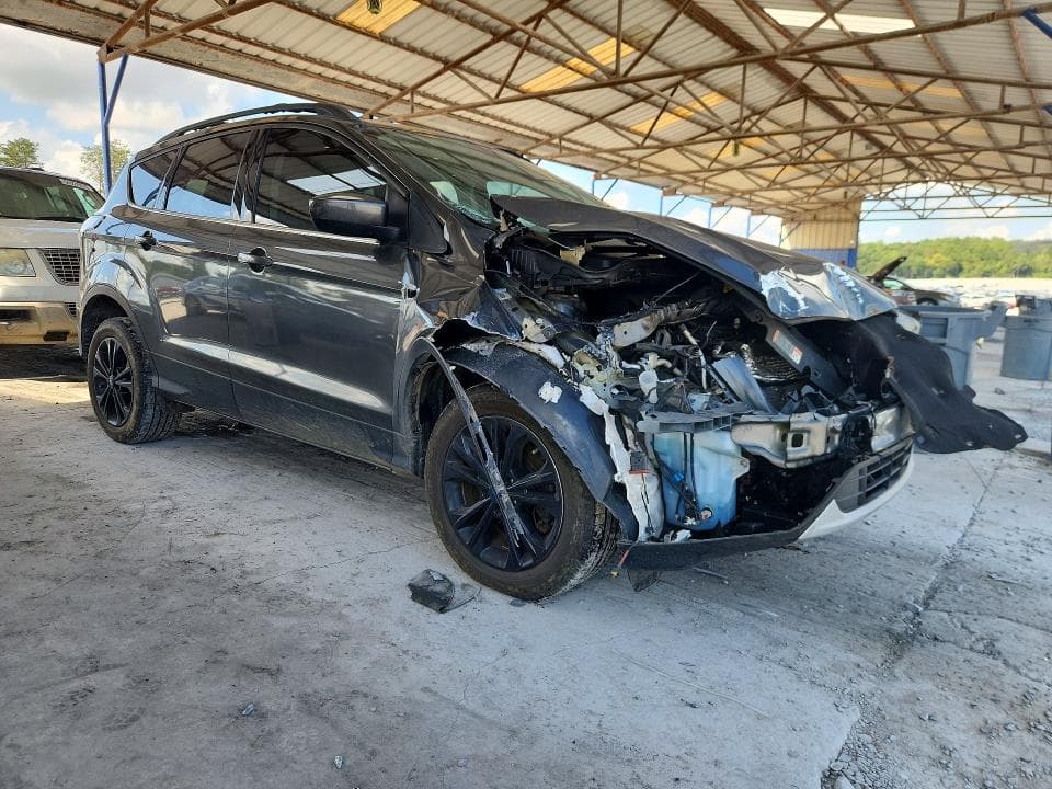 2018 FORD ESCAPE SE 4