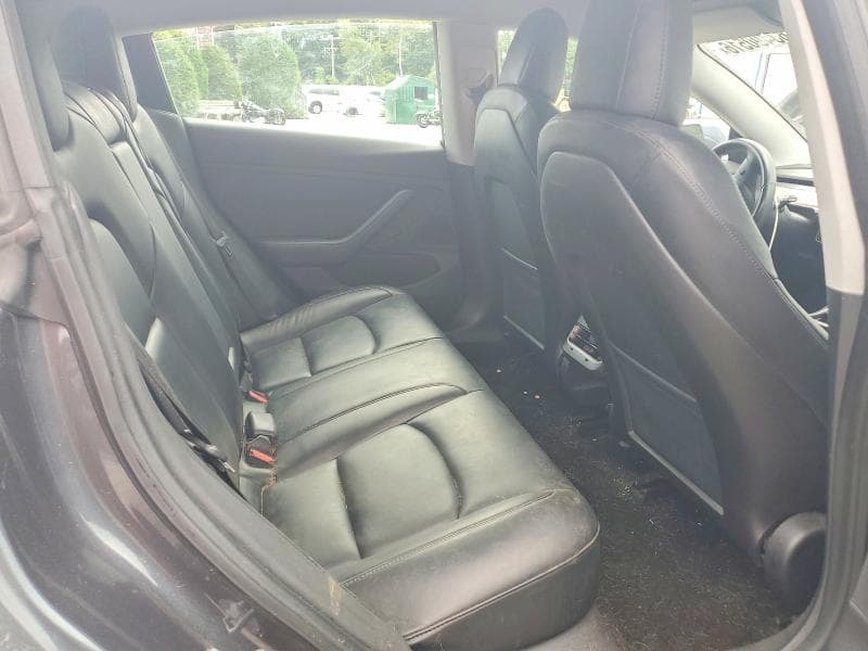 2019 TESLA MODEL 3 10