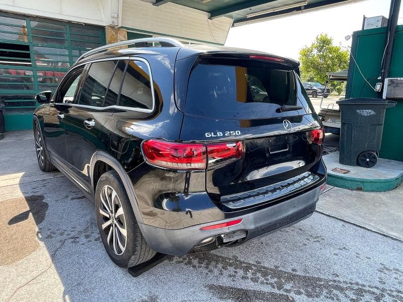 2020 MERCEDES-BENZ GLB 250 3