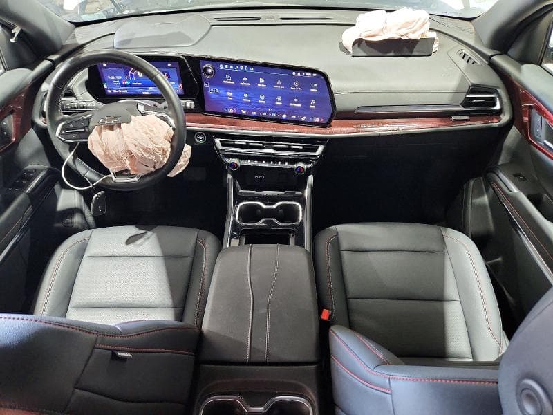 2024 CHEVROLET TRAVERSE LT Z71 8