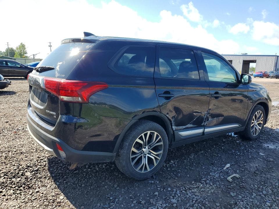 2017 MITSUBISHI OUTLANDER SE 3