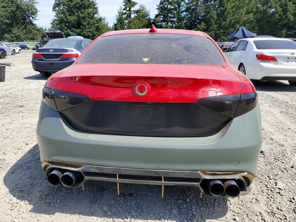 2018 ALFA ROMEO GIULIA 6