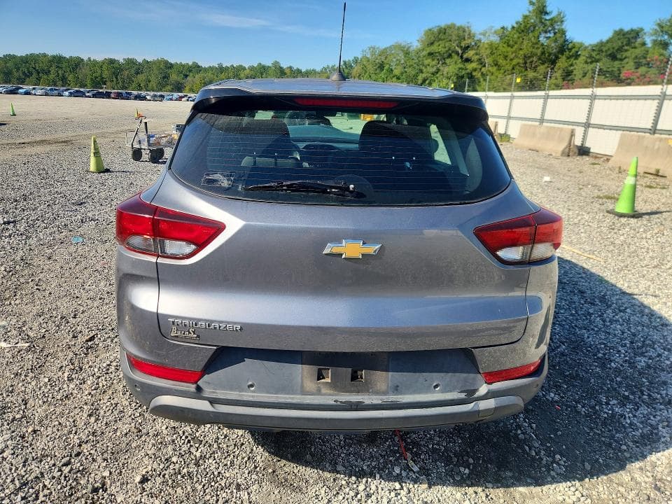 2021 CHEVROLET TRAILBLAZER LS 6