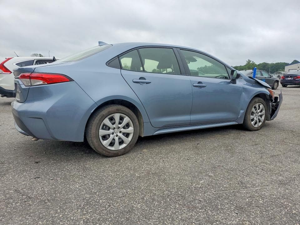 2022 TOYOTA COROLLA LE 3