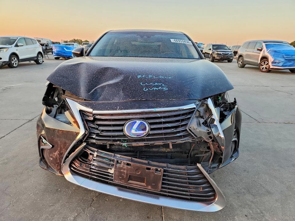 2017 LEXUS ES 300H 5