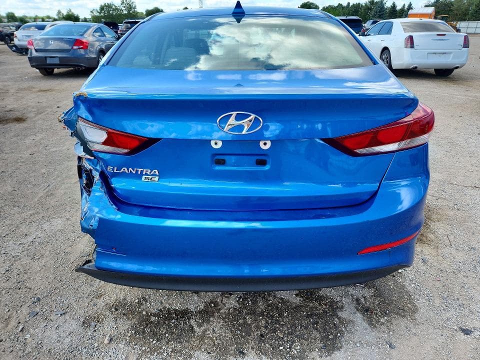2017 HYUNDAI ELANTRA SE 6