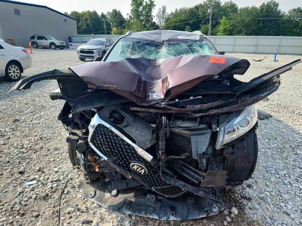 2018 KIA SORENTO LX V6 5