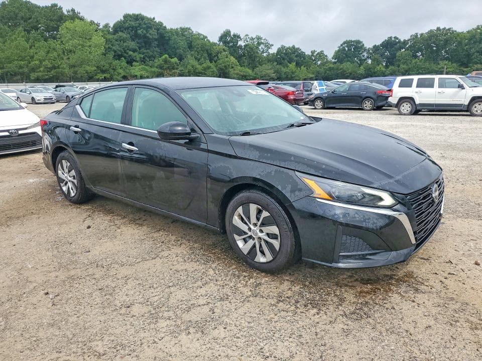 2023 NISSAN ALTIMA S 4