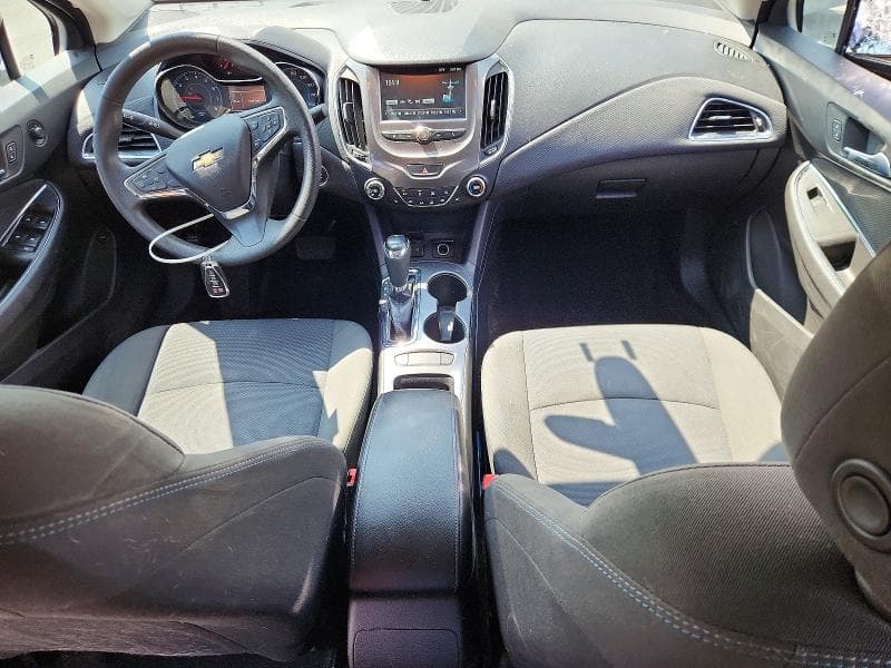 2017 CHEVROLET CRUZE LT 8