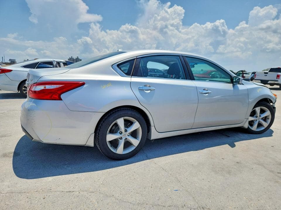 2017 NISSAN ALTIMA 2.5 SV 3