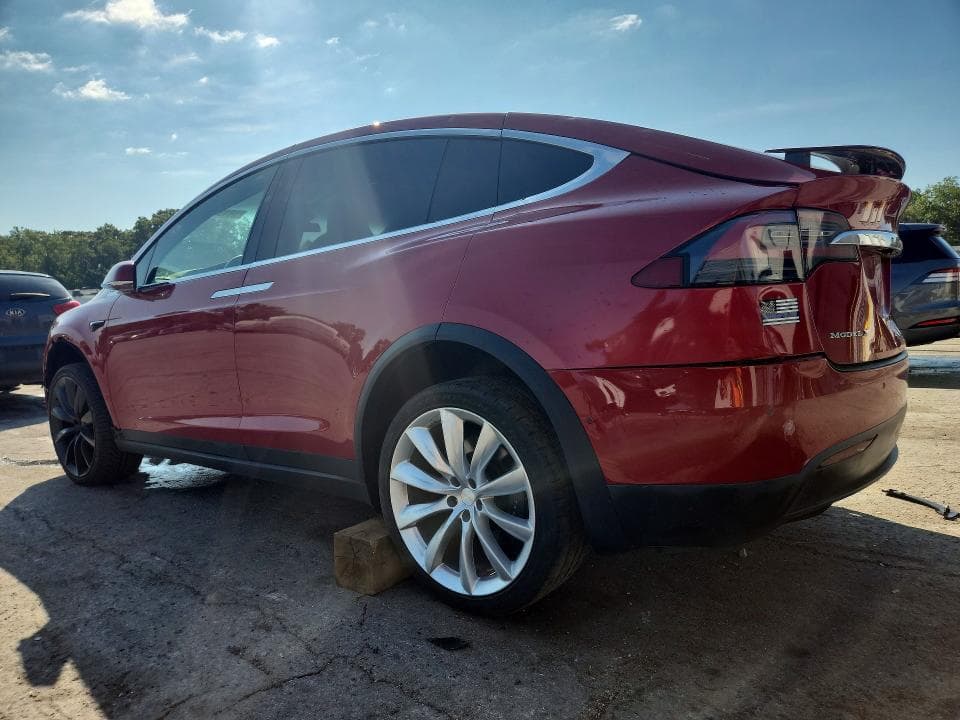 2019 TESLA MODEL X 2