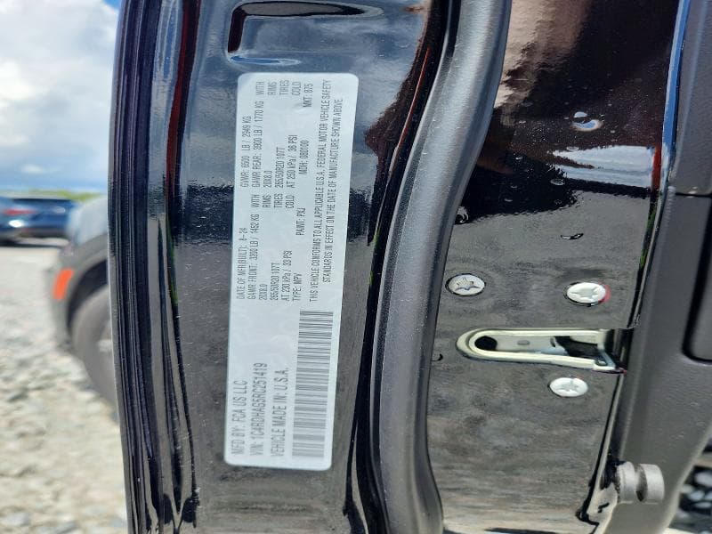 2024 DODGE DURANGO SXT 13