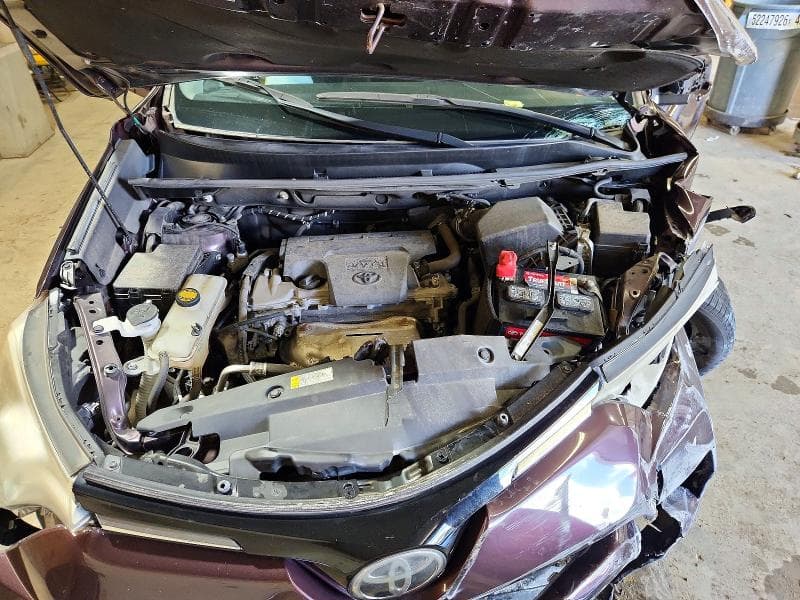 2018 TOYOTA RAV4 LE 12