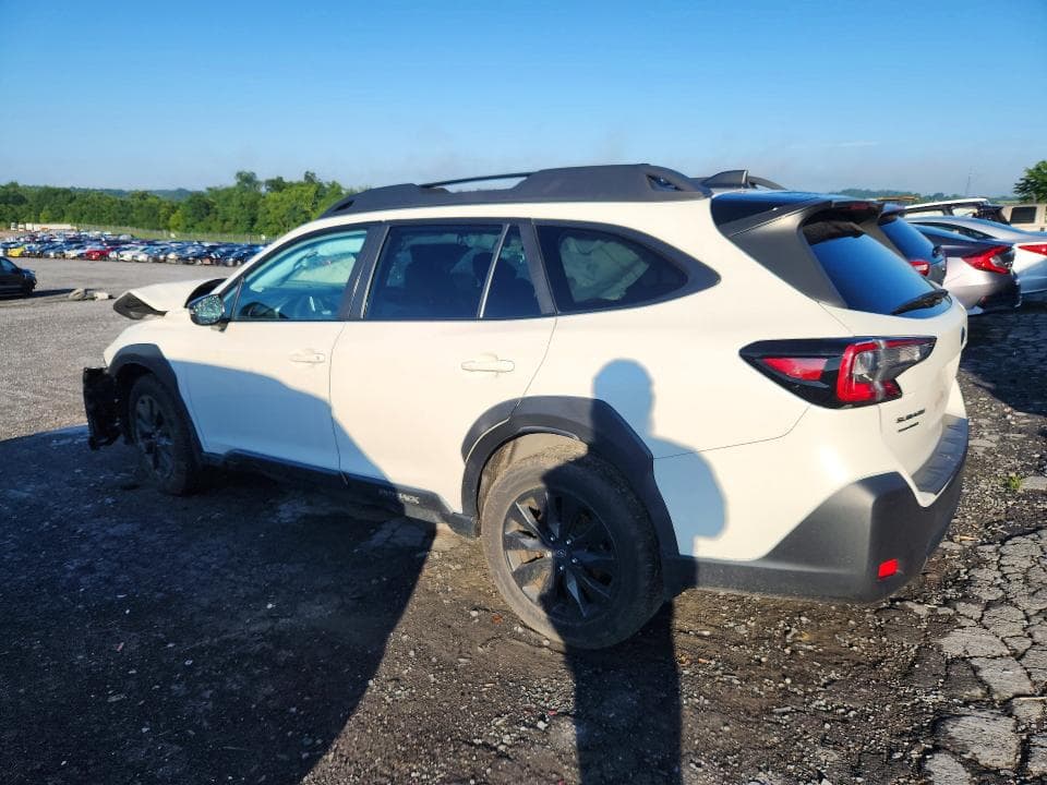 2023 SUBARU OUTBACK ONYX EDITION 2