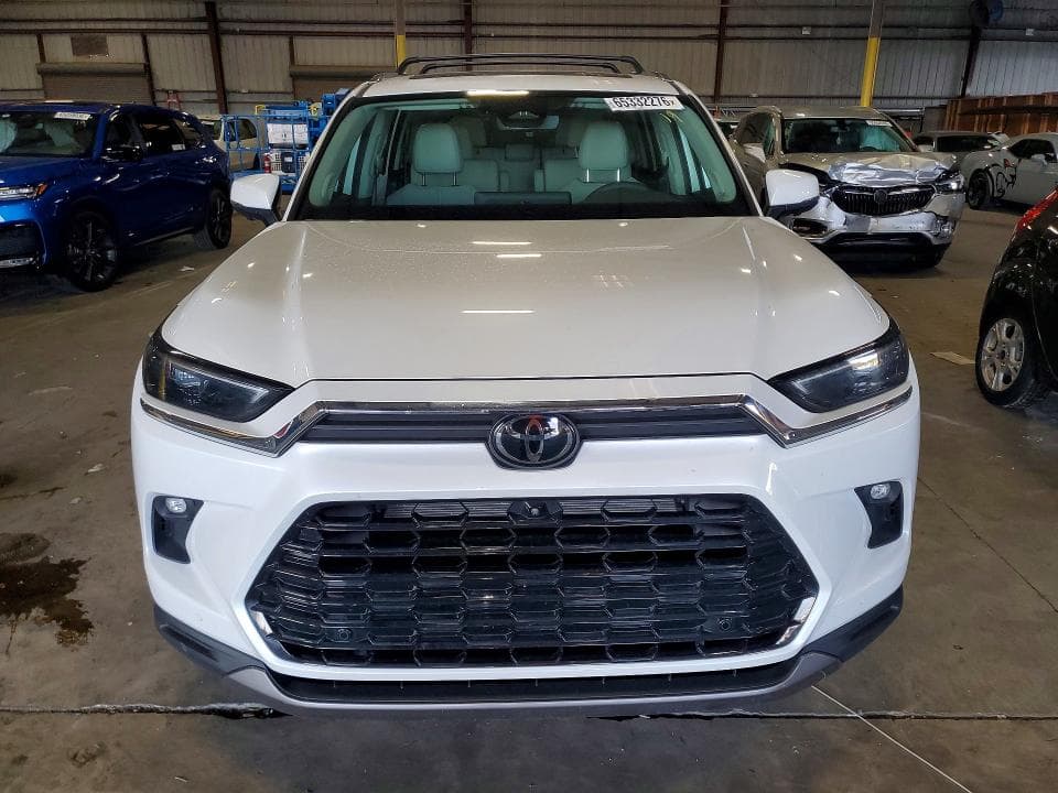 2025 TOYOTA GRAND HIGHLANDER LIMITED 5