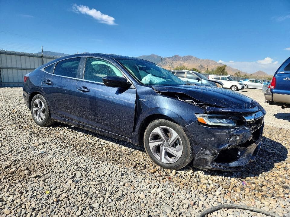 2019 HONDA INSIGHT LX 4