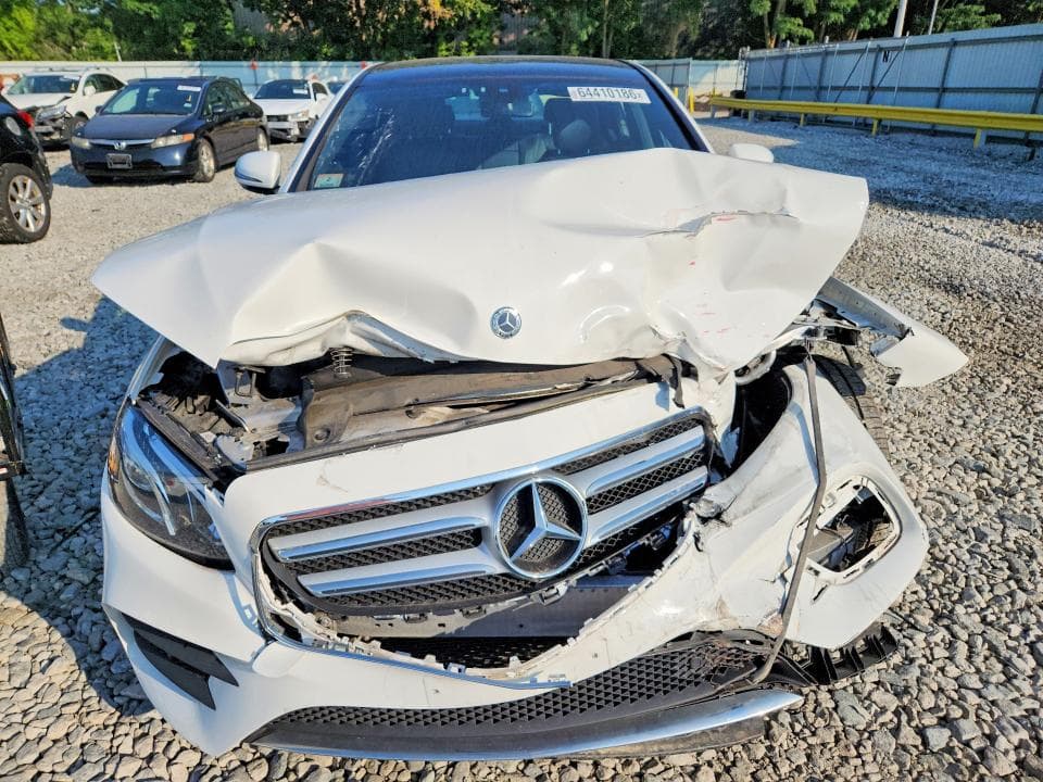 2019 MERCEDES-BENZ E 300 4MATIC 5