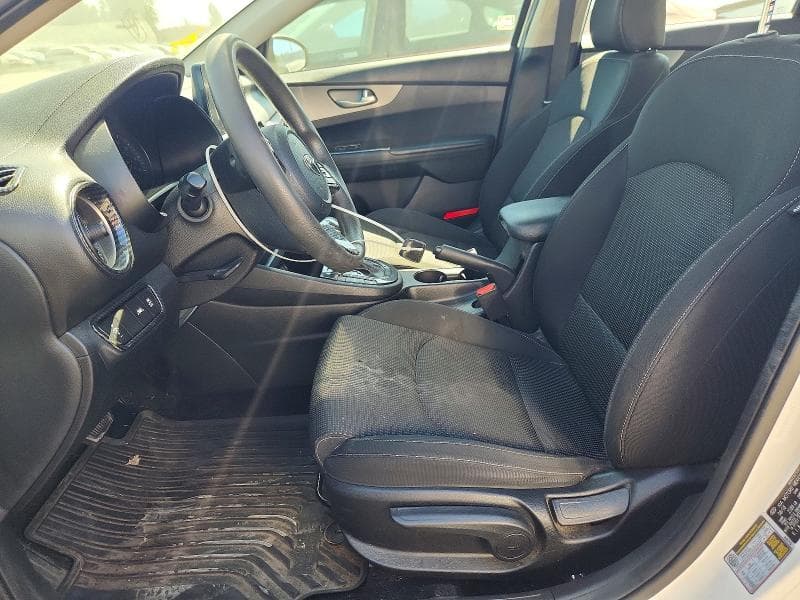 2019 KIA FORTE LXS 7