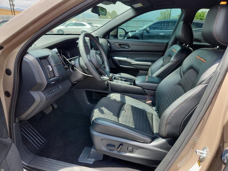 2023 NISSAN PATHFINDER SV 7