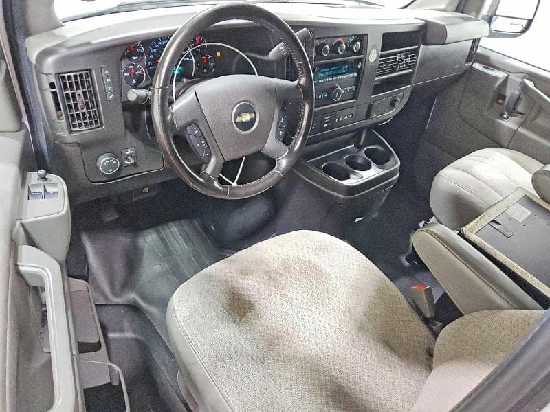 2022 CHEVROLET EXPRESS G2500 8
