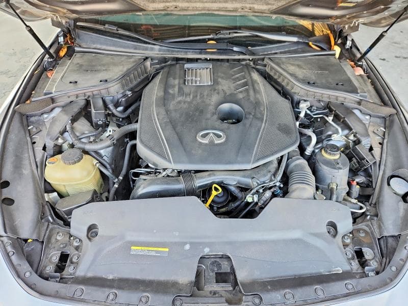 2017 INFINITI Q60 2.0T 11