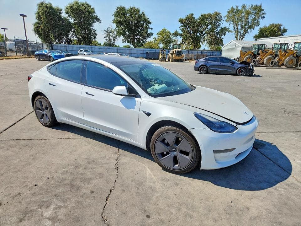 2021 TESLA MODEL 3 4