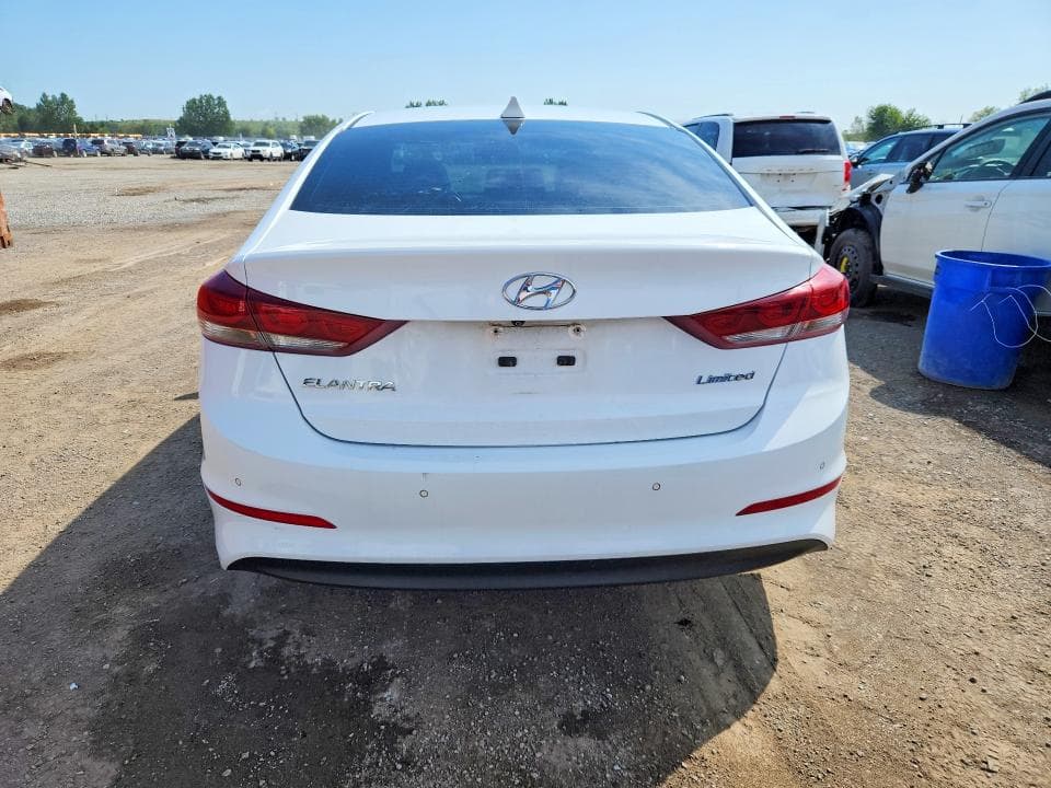 2017 HYUNDAI ELANTRA SE 6