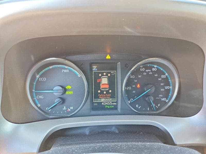 2018 TOYOTA RAV4 HV LIMITED 9