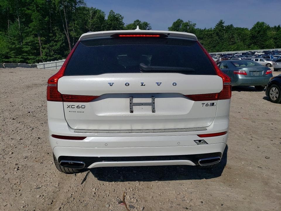2019 VOLVO XC60 T6 R-DESIGN 6