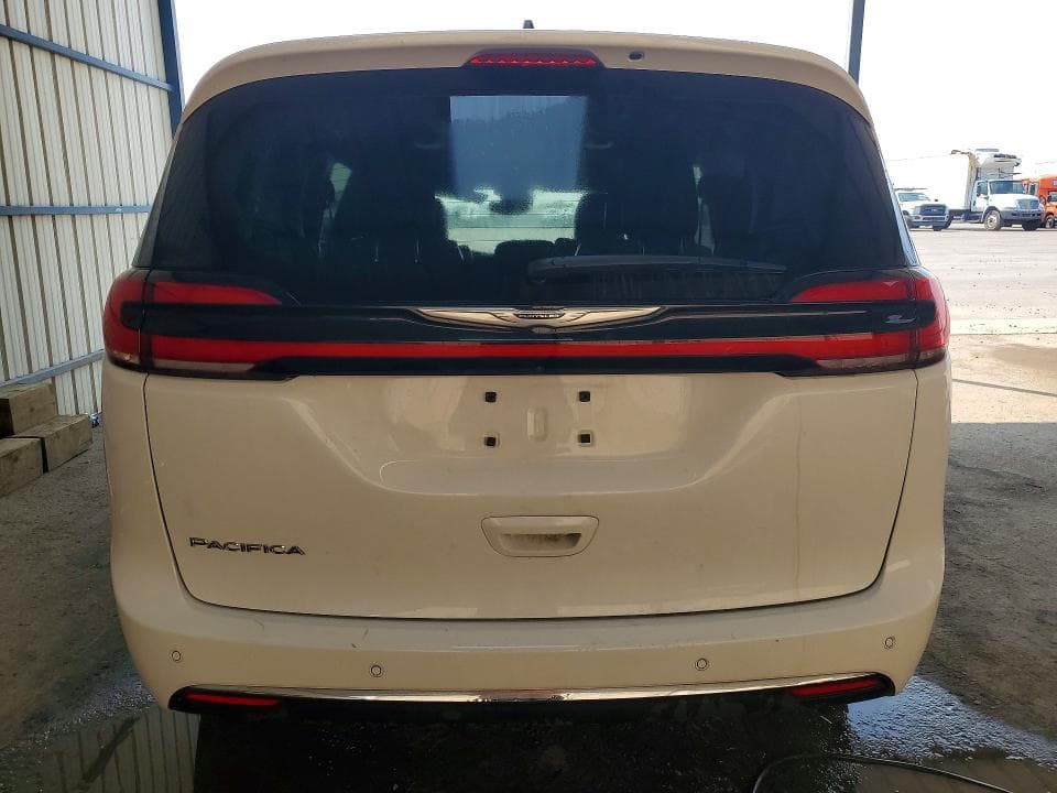 2025 CHRYSLER PACIFICA SELECT 6
