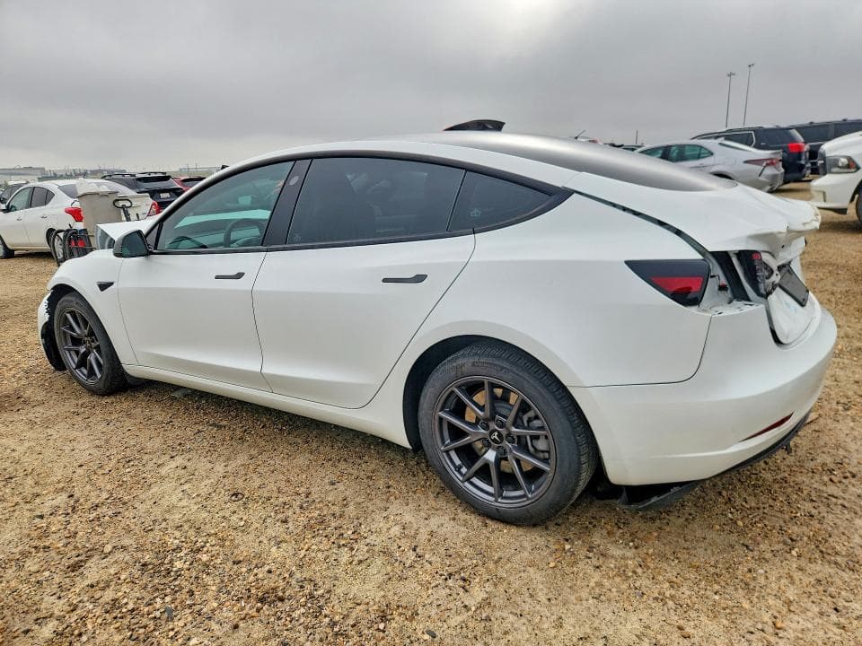2023 TESLA MODEL 3 2
