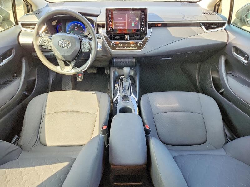2021 TOYOTA COROLLA LE 8