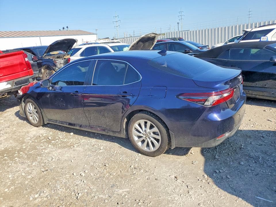 2021 TOYOTA CAMRY LE 2