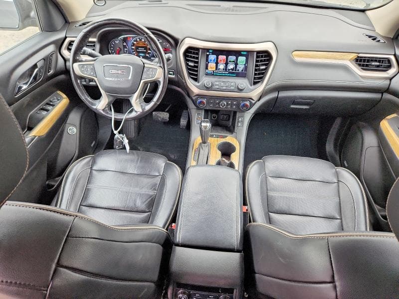 2018 GMC ACADIA DENALI 8