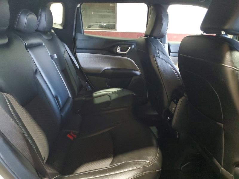 2024 JEEP COMPASS LATITUDE 11