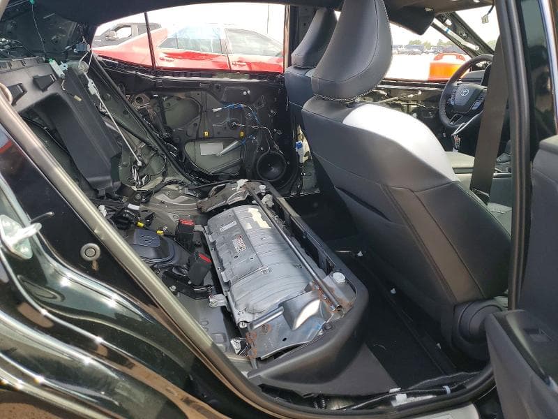 2026 TOYOTA CAMRY SE 10