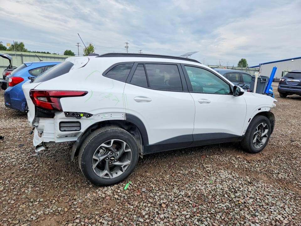 2024 CHEVROLET TRAX 1LT 3