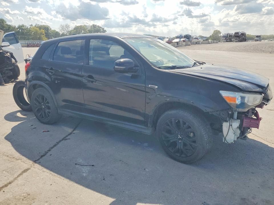 2019 MITSUBISHI OUTLANDER SPORT ES 4