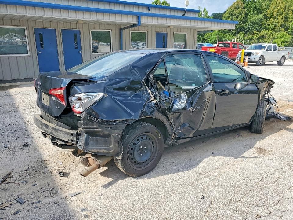 2019 TOYOTA COROLLA LE 3