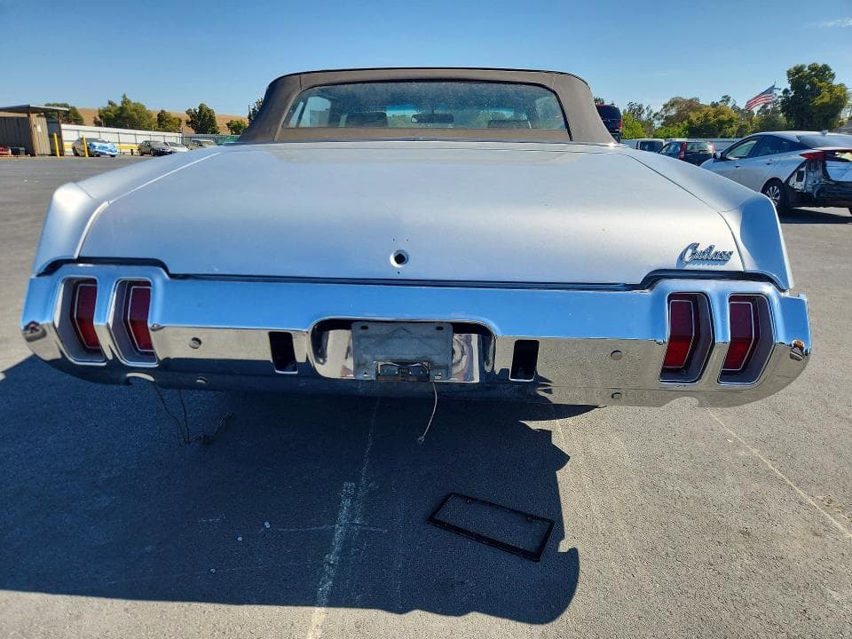 1970 OLDSMOBILE CUTLASS SP 6