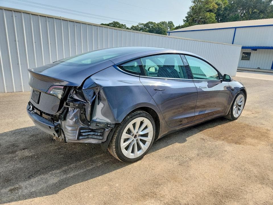 2023 TESLA MODEL 3 3