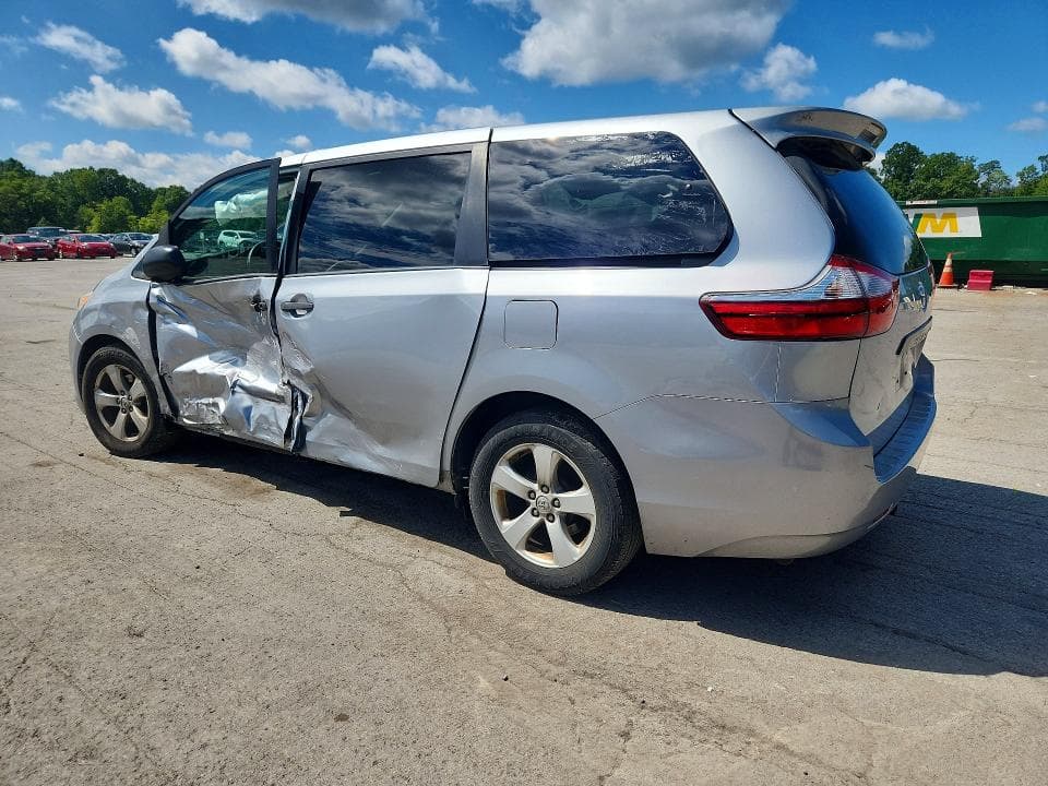 2017 TOYOTA SIENNA L 7-PASSENGER 2