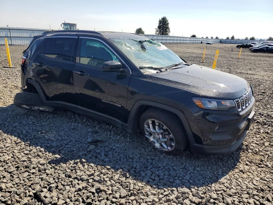 2024 JEEP COMPASS LATITUDE LUX 4