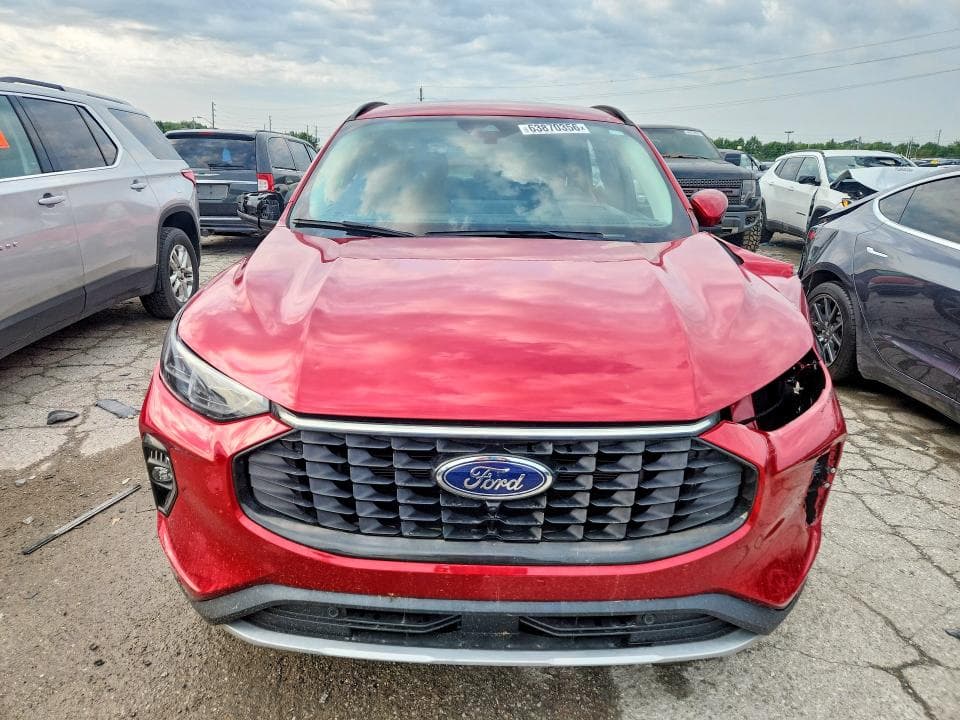 2023 FORD ESCAPE PLATINUM 5