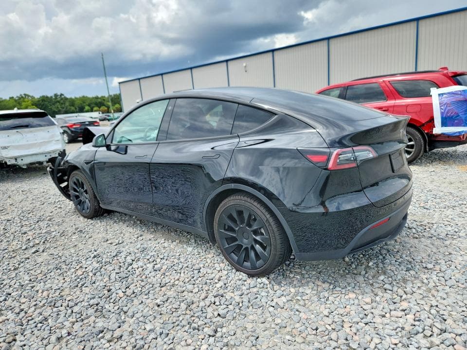 2023 TESLA MODEL Y 2