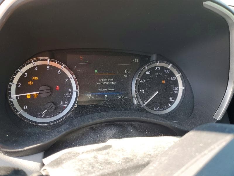 2023 TOYOTA HIGHLANDER XLE 9