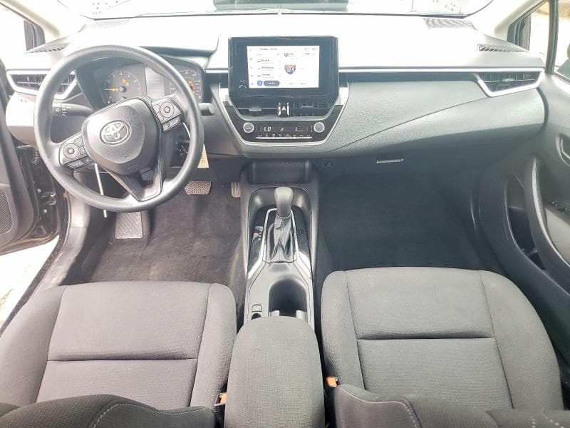 2025 TOYOTA COROLLA LE 8