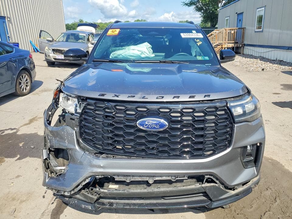2025 FORD EXPLORER ST-LINE 5